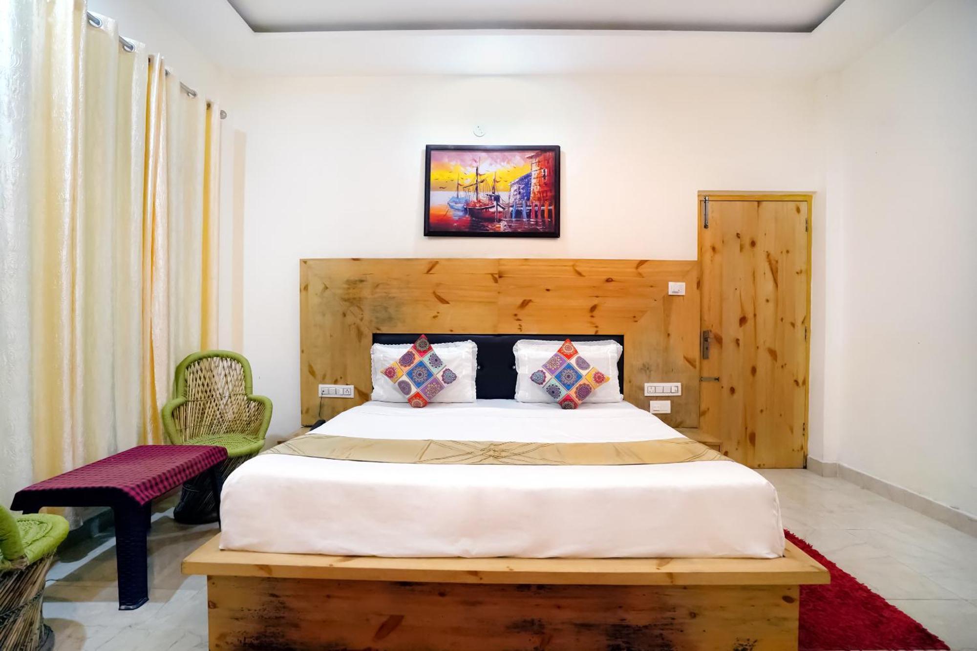 The Bunksters Mcleodganj, Dharmkot Hostel McLeod Gandzs Kültér fotó